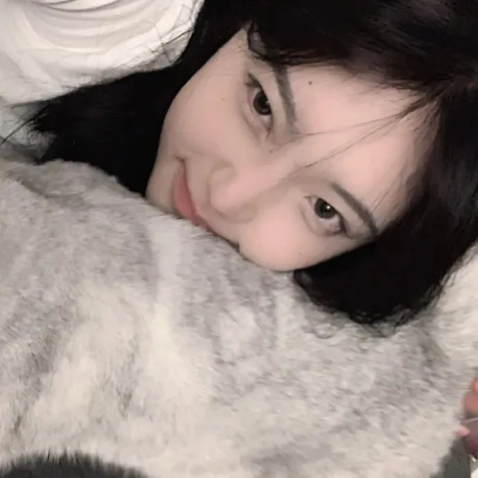 俏女怀春